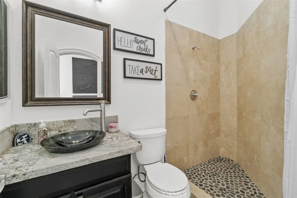 39526 Calle Cabernet, Temecula, California 92591 home-pic-15