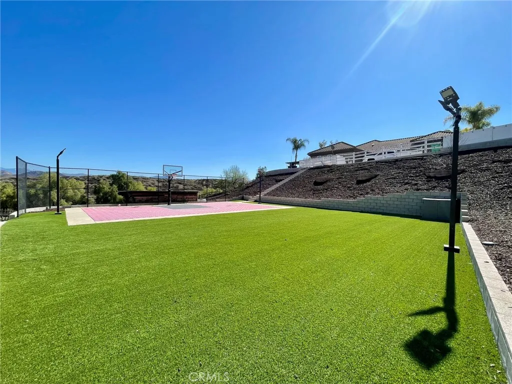 39526 Calle Cabernet, Temecula, California 92591 home-pic-65