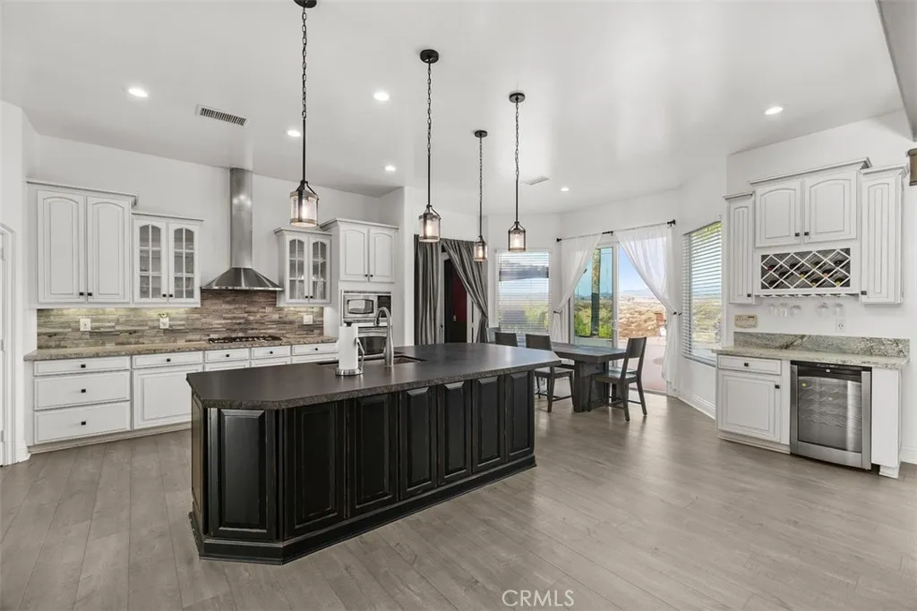 39526 Calle Cabernet, Temecula, California 92591 home-pic-8
