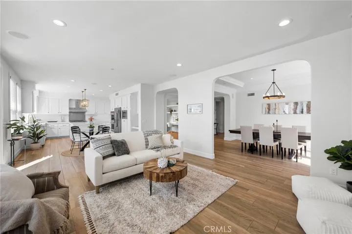 106 Via Sabinas, San Clemente, California 92673