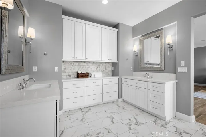 106 Via Sabinas, San Clemente, California 92673