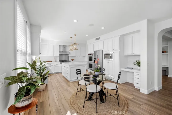 106 Via Sabinas, San Clemente, California 92673