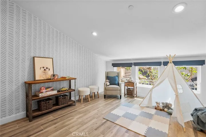106 Via Sabinas, San Clemente, California 92673