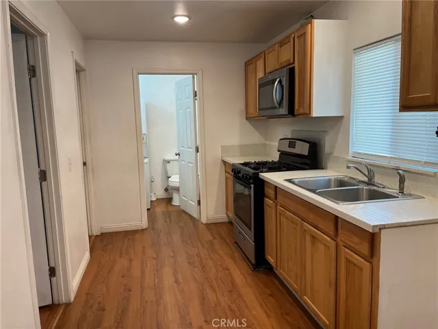 16242 Grand Avenue C, Lake Elsinore, California 92530