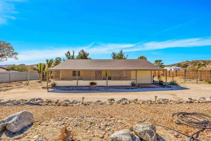 49165 Vista Drive, Morongo Valley, California 92256