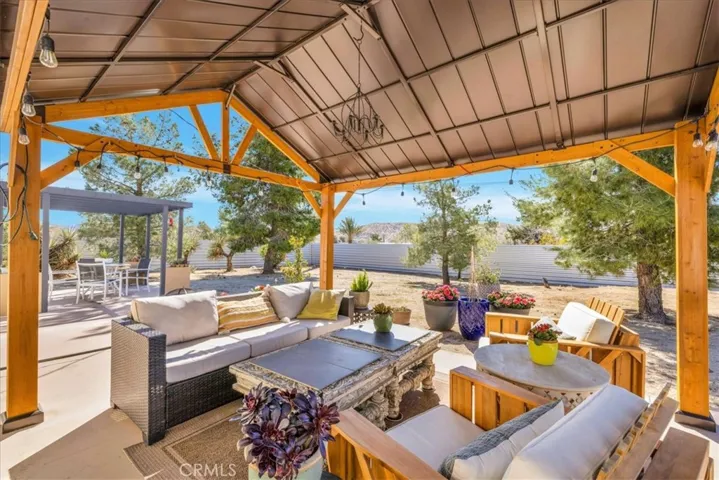 49165 Vista Drive, Morongo Valley, California 92256