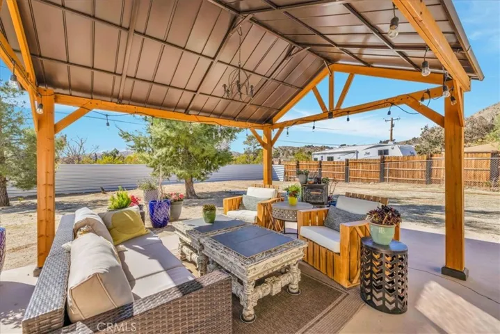 49165 Vista Drive, Morongo Valley, California 92256