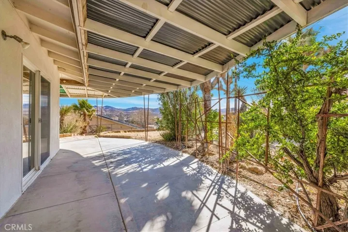6364 Palo Alto Avenue, Yucca Valley, California 92284