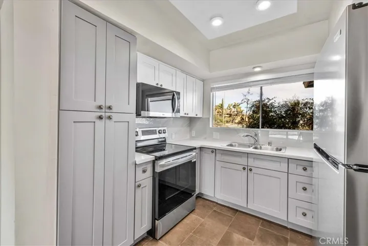 6364 Palo Alto Avenue, Yucca Valley, California 92284