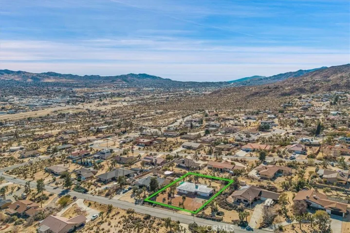 6364 Palo Alto Avenue, Yucca Valley, California 92284