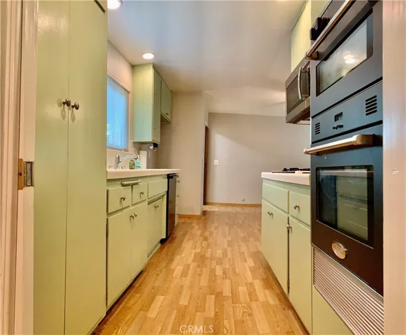 28822 Rothrock Drive, Rancho Palos Verdes, California 90275