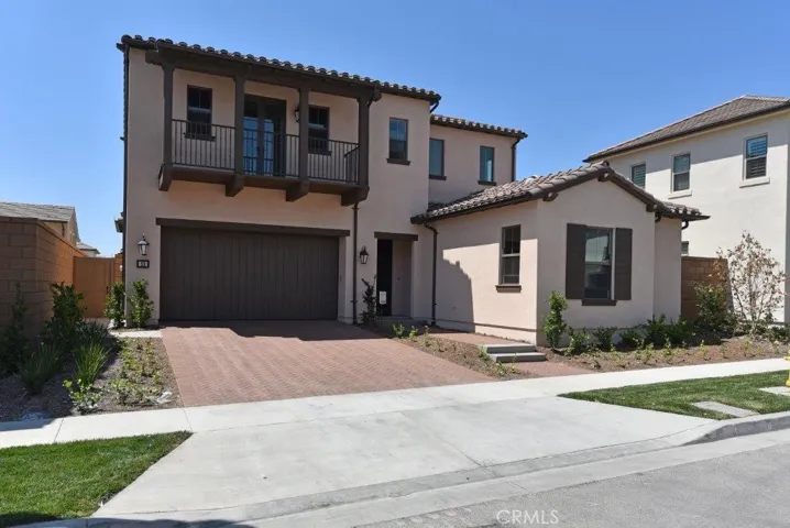 Detached single family home