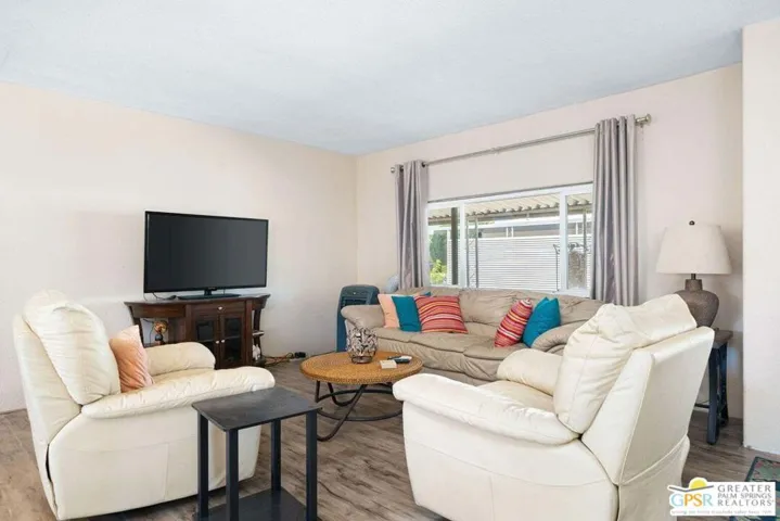 302 Avenida Andorra, Cathedral City, California 92234
