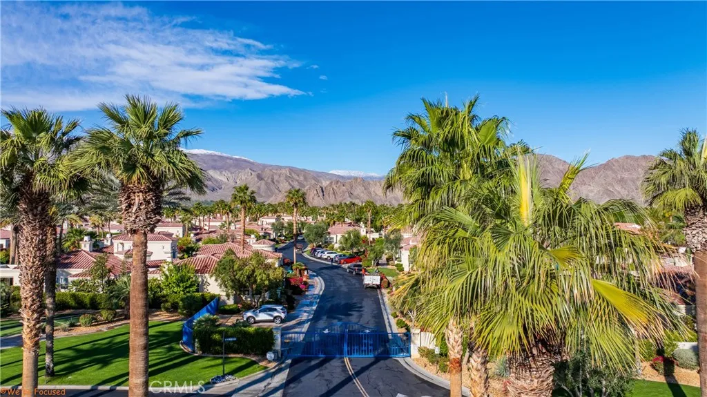 80943 Via Puerta Azul, La Quinta, California 92253 home-pic-40