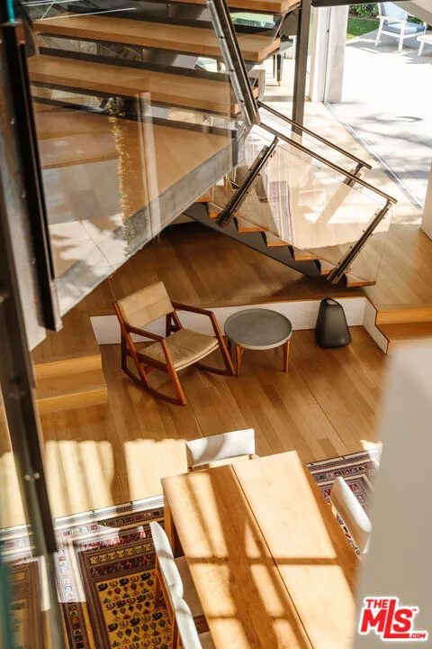 562 Stassi Lane, Santa Monica, California 90402 home-pic-9