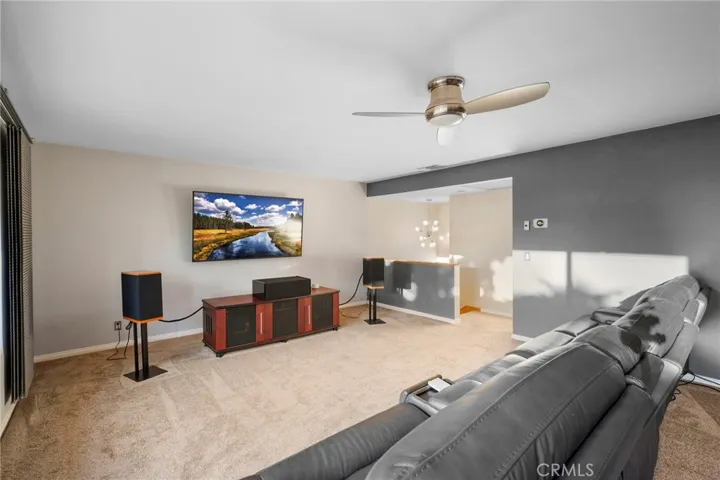 10344 Glory Avenue, Tujunga, California 91042