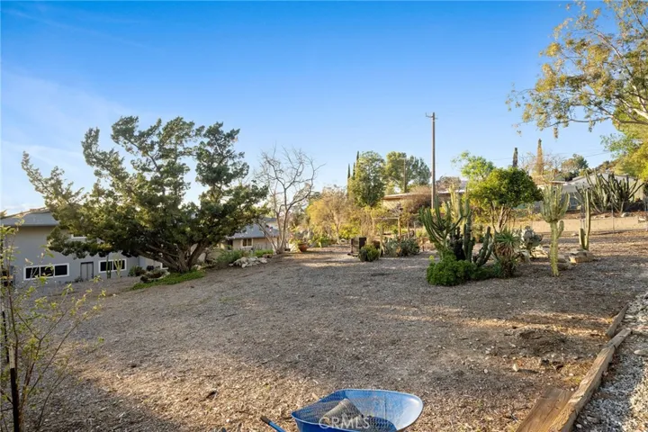 10344 Glory Avenue, Tujunga, California 91042