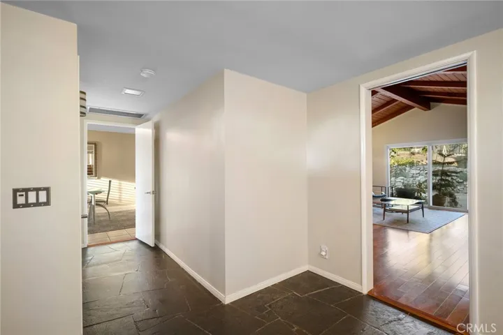 10344 Glory Avenue, Tujunga, California 91042