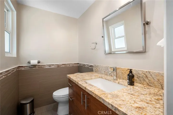 10344 Glory Avenue, Tujunga, California 91042