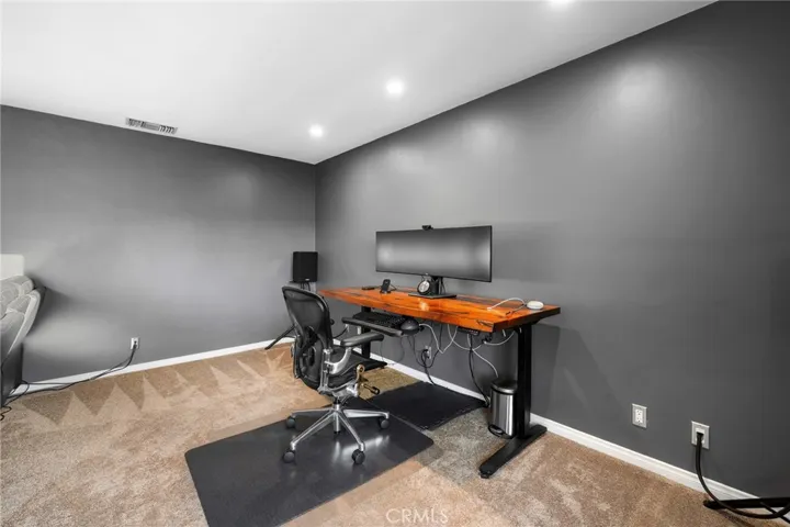 10344 Glory Avenue, Tujunga, California 91042