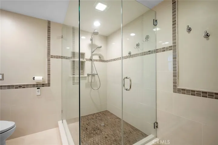 10344 Glory Avenue, Tujunga, California 91042
