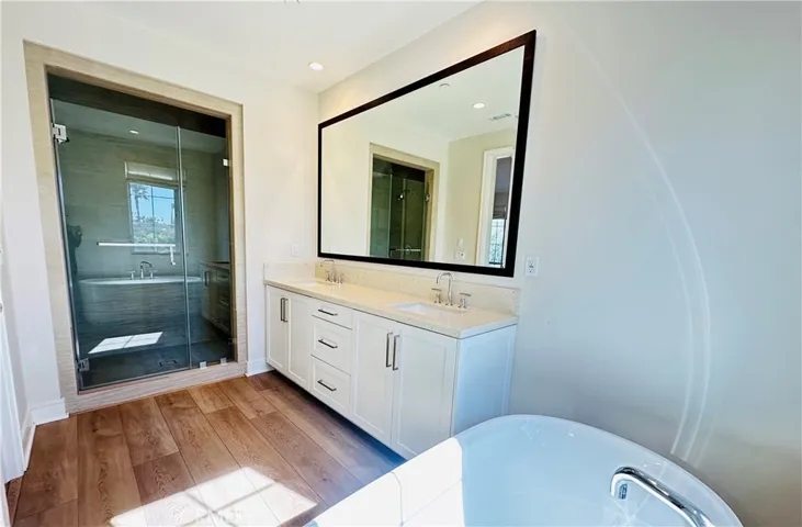 139 Lomita, Irvine, California 92618