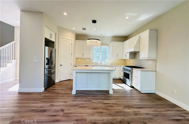 139 Lomita, Irvine, California 92618
