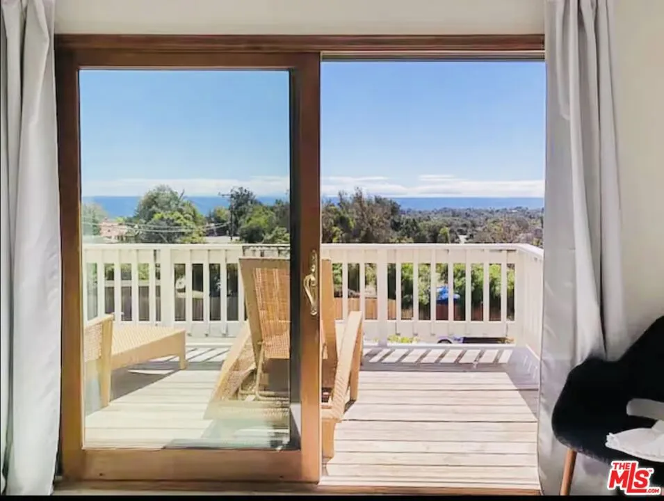 6300 Zuma Mesa Drive, Malibu, California 90265, 4 Bedrooms Bedrooms, ,3 BathroomsBathrooms,Residential Lease,For Rent,Zuma Mesa,25508935