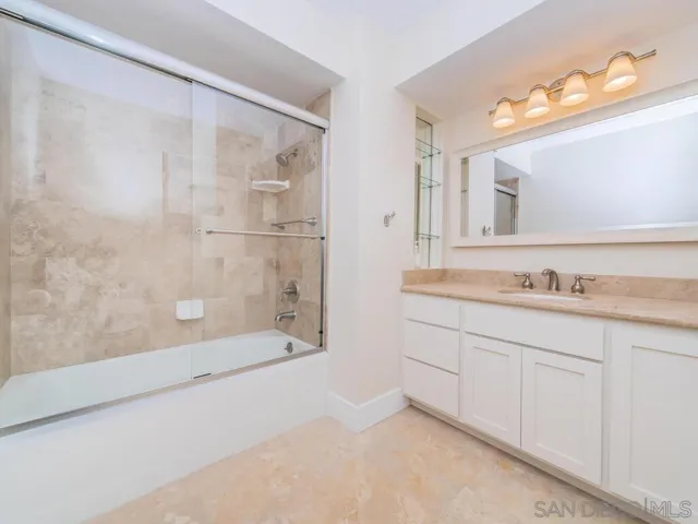 222 Quince St 3a, San Diego, California 92103
