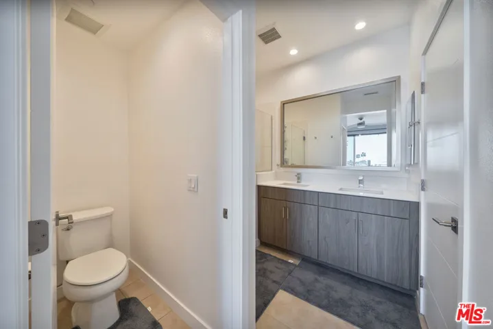 317 Mission Road, Montebello, California 90640