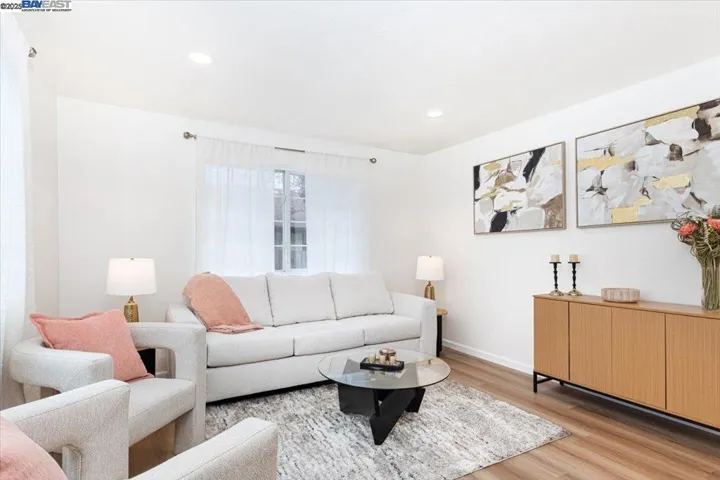 1752 Knox Street, Castro Valley, California 94546