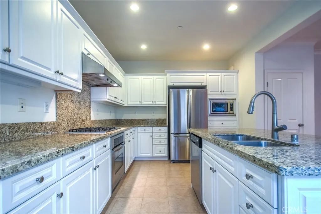 29 Pink Sage 5, Irvine, California 92620 home-pic-19