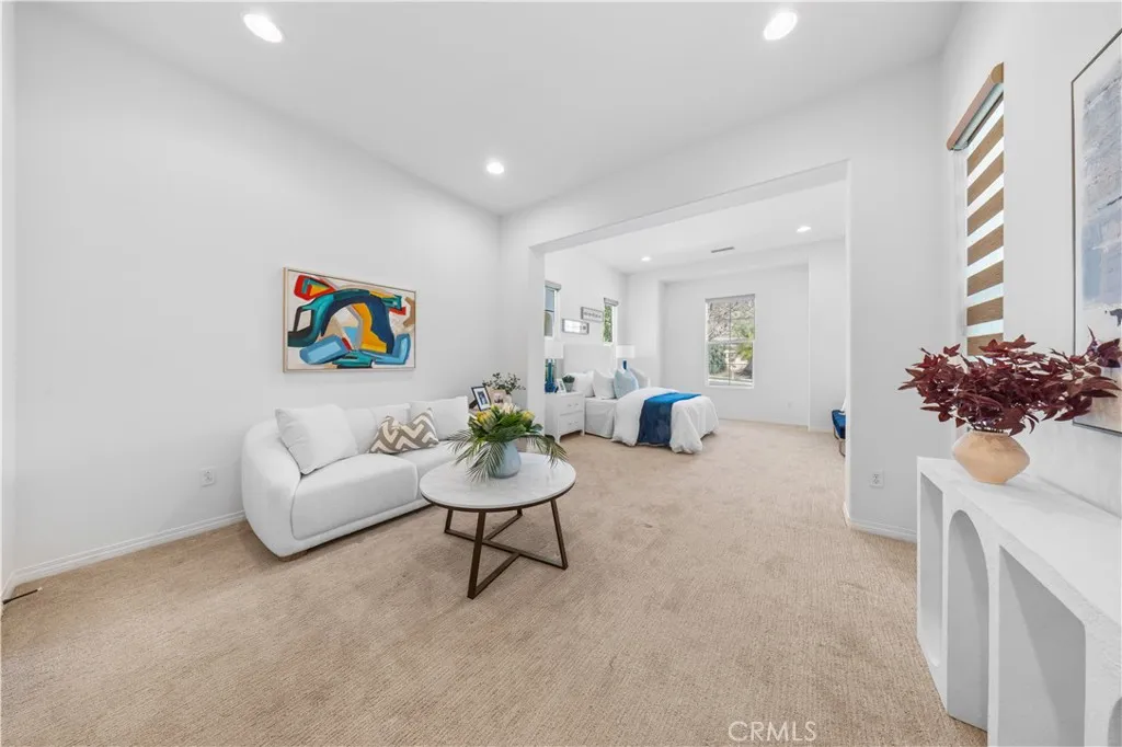 638 E Tangerine Street, Azusa, California 91702 home-pic-4