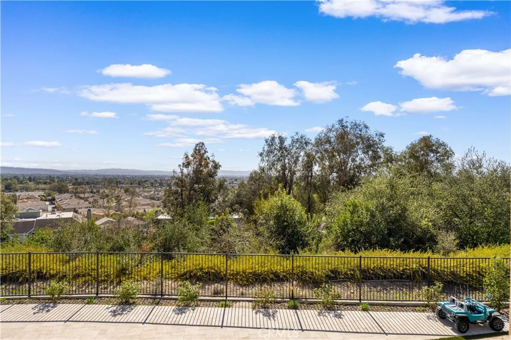 638 E Tangerine Street, Azusa, California 91702 home-pic-53