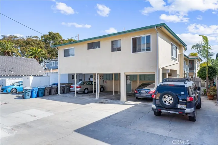 219 10th Street, Seal Beach, California 90740