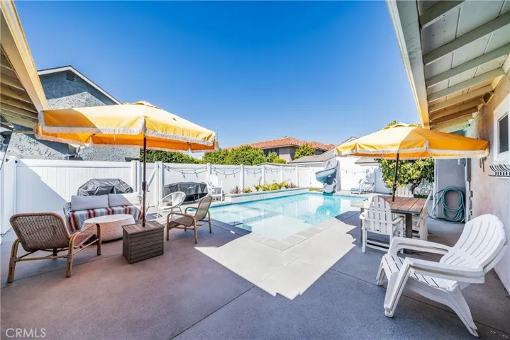 10041 Dana Drive, Huntington Beach, California 92646