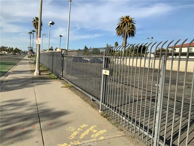721 N Santa Fe Avenue, Vista, California 92084