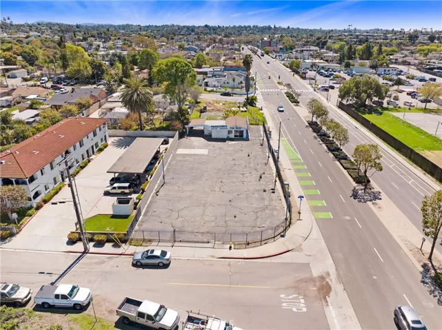 721 N Santa Fe Avenue, Vista, California 92084