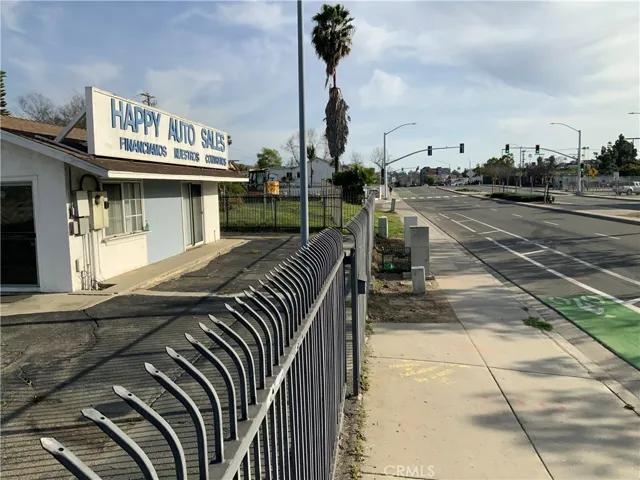 721 N Santa Fe Avenue, Vista, California 92084