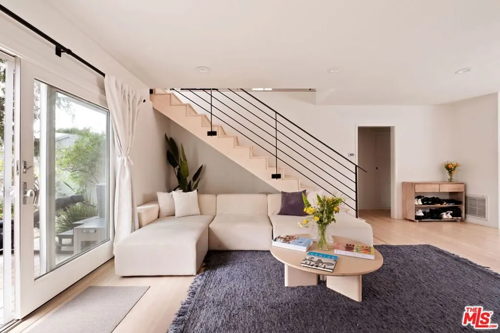 2913 Dell Avenue, Venice, California 90291 home-pic-4