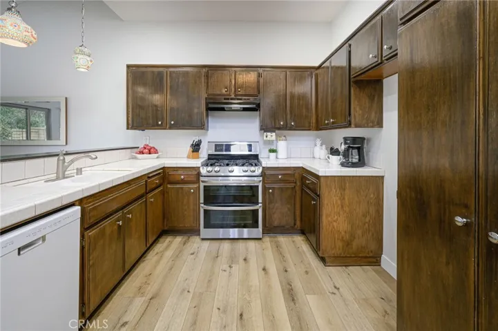 5295 Via Del Jinete, Yorba Linda, California 92887