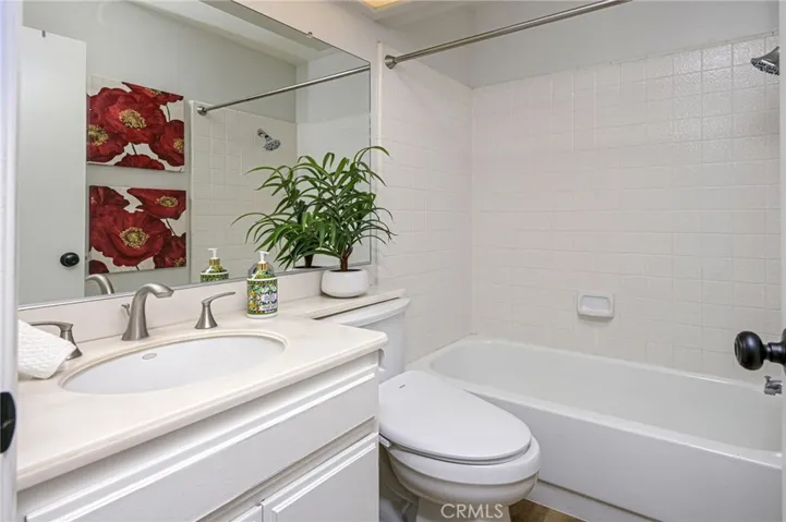 5295 Via Del Jinete, Yorba Linda, California 92887