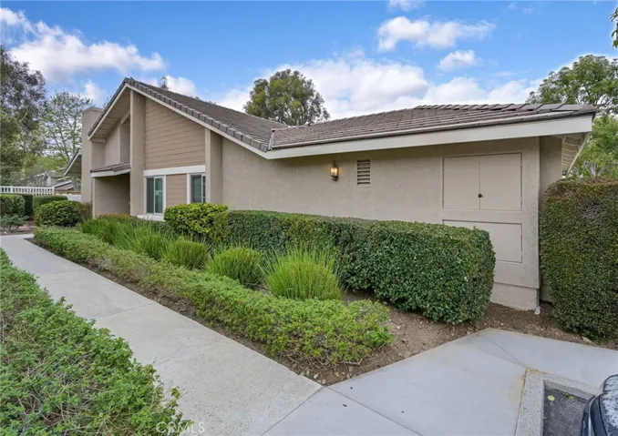 5295 Via Del Jinete, Yorba Linda, California 92887