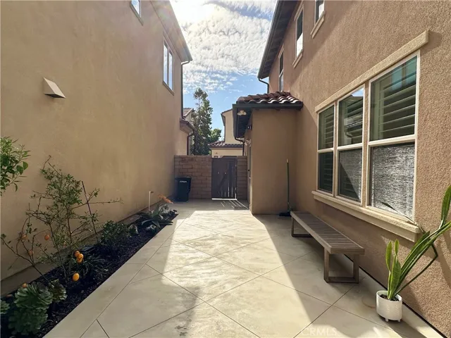 86 Fuchsia, Lake Forest, California 92630