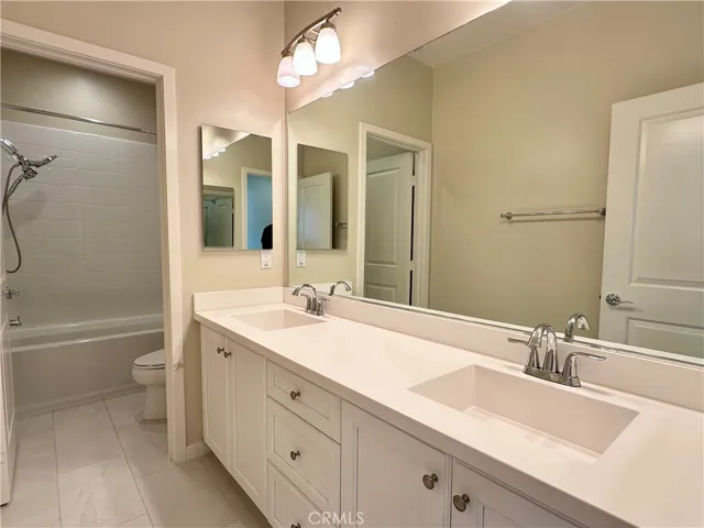 86 Fuchsia, Lake Forest, California 92630