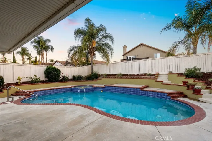 33411 Camino Piedra Rojo, Temecula, California 92592