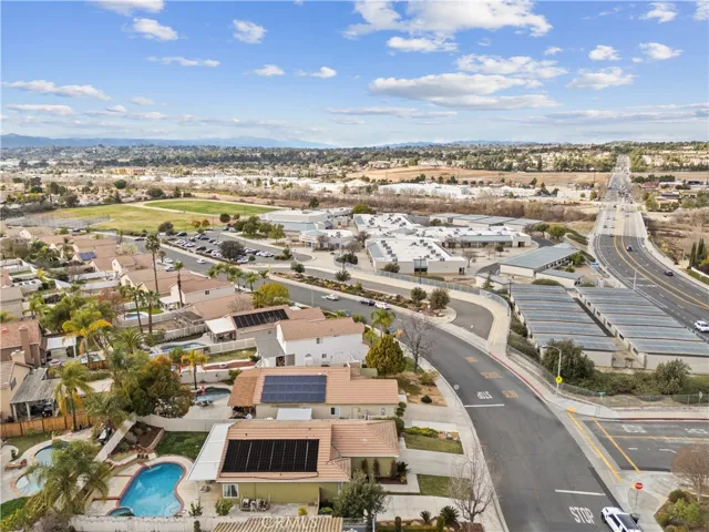 33411 Camino Piedra Rojo, Temecula, California 92592