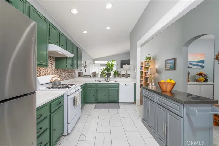 33411 Camino Piedra Rojo, Temecula, California 92592