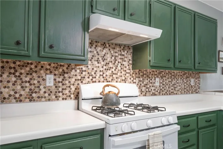 33411 Camino Piedra Rojo, Temecula, California 92592