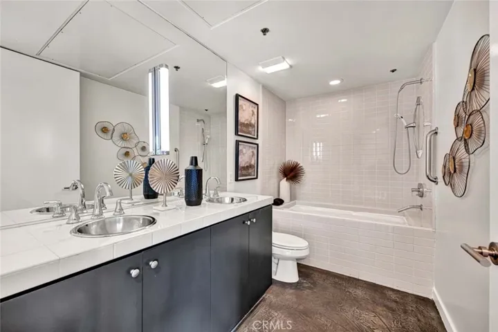 199 E City Place Drive, Santa Ana, California 92705
